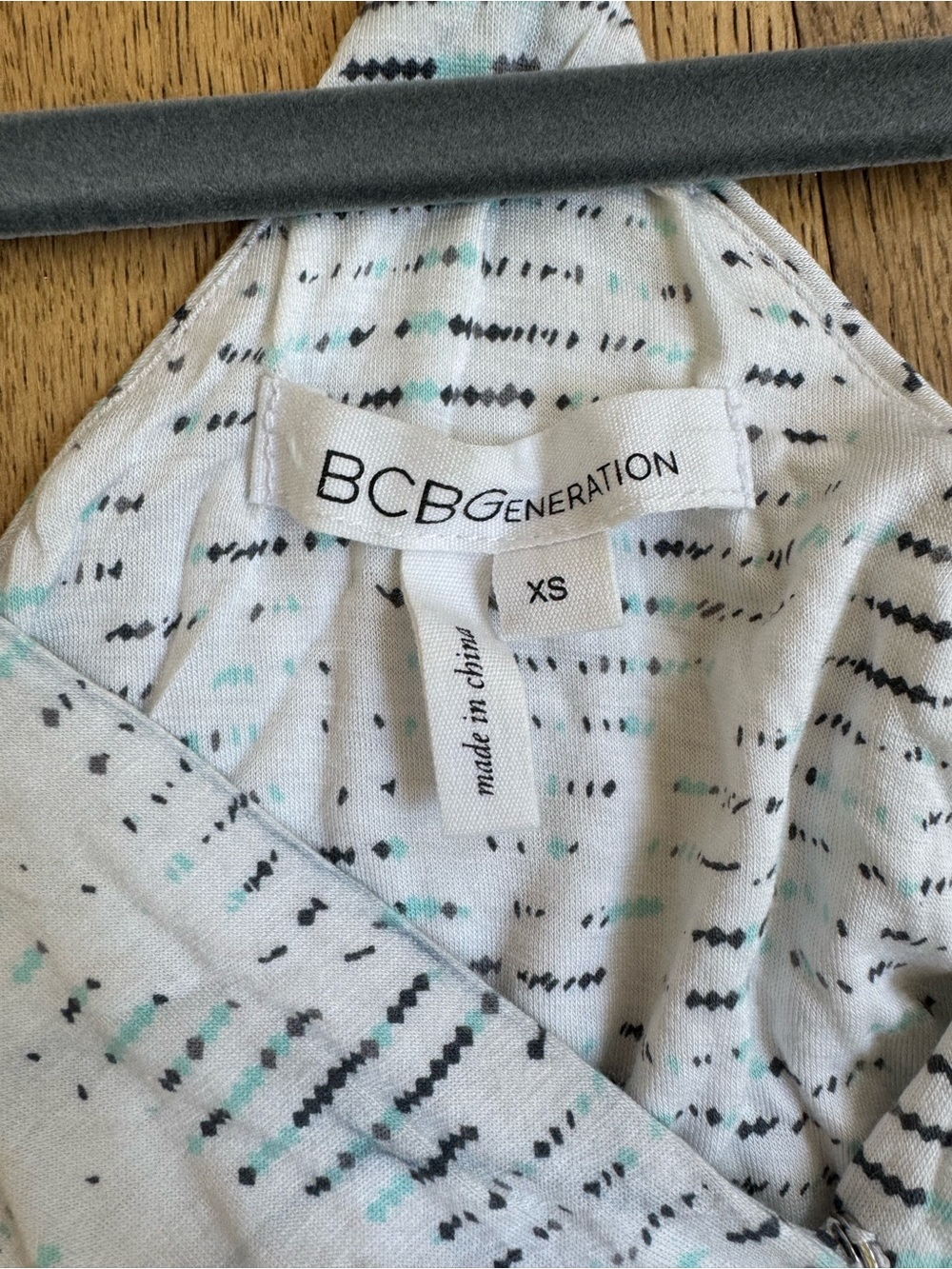 BCBGGeneration womans White & Mint Patterned dress - XS